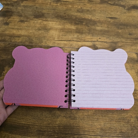 3/$15 Disney Winnie the Pooh Hard Cover Spiral Notebook - Picture 6 of 9